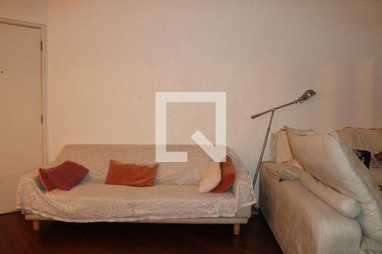 Sala de apartamento para alugar com 3 quartos, 100m² em Pompeia, São Paulo