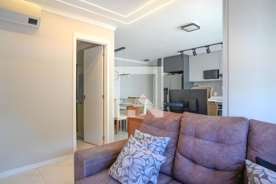 Sala de apartamento à venda com 2 quartos, 66m² em Vila Dom Pedro I, São Paulo
