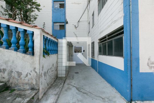 Área comum - Entrada de apartamento à venda com 2 quartos, 43m² em Conjunto Residencial José Bonifácio, São Paulo