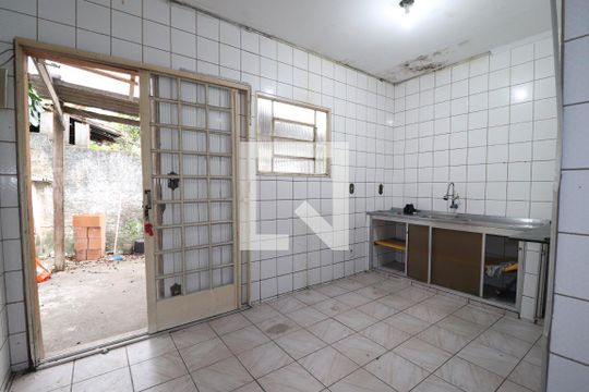 Cozinha de casa à venda com 3 quartos, 90m² em Vila Curuçá, Santo André