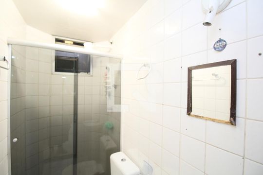 Banheiro de apartamento à venda com 2 quartos, 47m² em Fazenda Morumbi, São Paulo