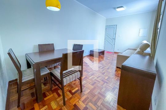 Sala de apartamento à venda com 2 quartos, 84m² em Vila Romana, São Paulo
