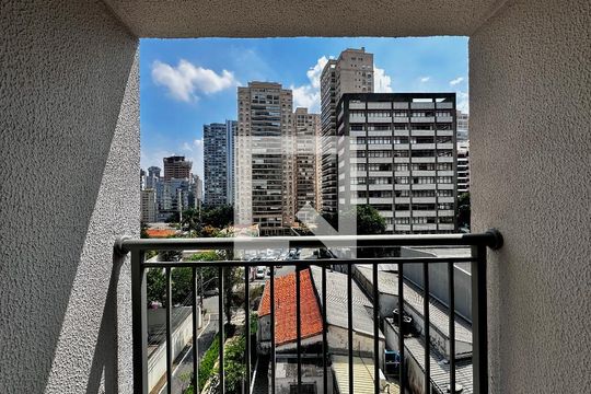 Sacada de kitnet/studio à venda com 0 quarto, 32m² em Brooklin, São Paulo