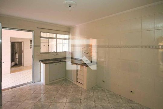 Cozinha de casa à venda com 2 quartos, 280m² em Jardim Record, São Paulo