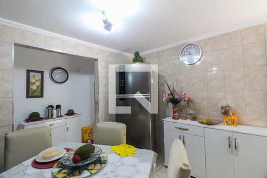 Cozinha 2 de casa à venda com 3 quartos, 253m² em Vila Sapopemba, São Paulo