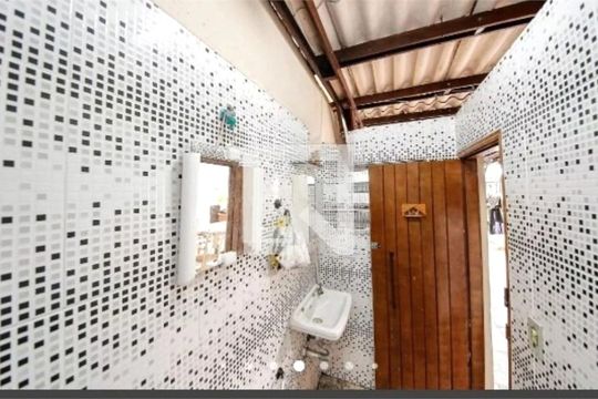 Casa à venda com 4 quartos, 150m² em Vila Tolstoi, São Paulo