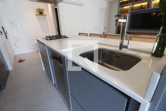 Cozinha de apartamento à venda com 2 quartos, 86m² em Vila Mariana, São Paulo