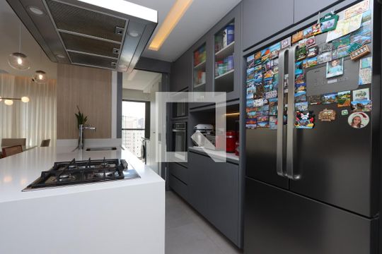 Cozinha de apartamento à venda com 2 quartos, 86m² em Vila Mariana, São Paulo