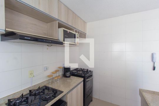 Cozinha e Área de Serviço de apartamento para alugar com 2 quartos, 55m² em São José, Canoas