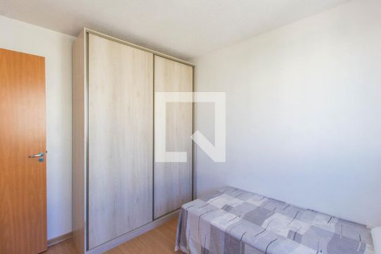Quarto 2 de apartamento para alugar com 2 quartos, 55m² em São José, Canoas
