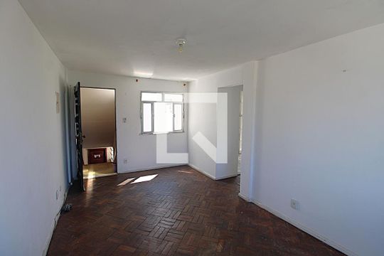 Sala de apartamento à venda com 2 quartos, 50m² em Tomás Coelho, Rio de Janeiro