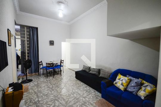Casa para alugar com 2 quartos, 80m² em Praça da Bandeira, Rio de Janeiro
