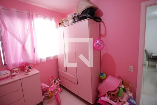 Quarto 2 de apartamento para alugar com 2 quartos, 39m² em Jardim Boa Vista (zona Oeste), Osasco