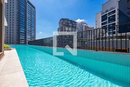 Piscina de apartamento à venda com 3 quartos, 122m² em Sumarezinho, São Paulo