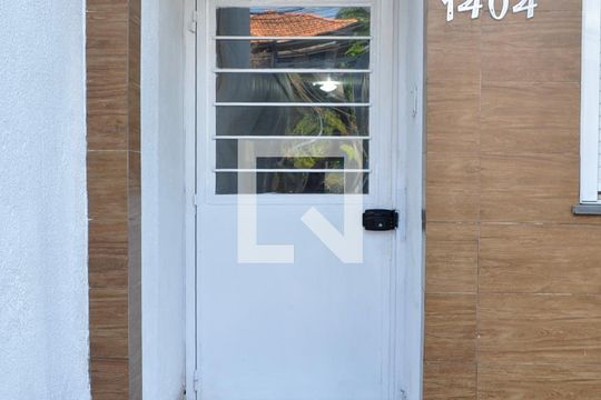 Fachada de kitnet/studio para alugar com 1 quarto, 35m² em Menino Deus, Porto Alegre