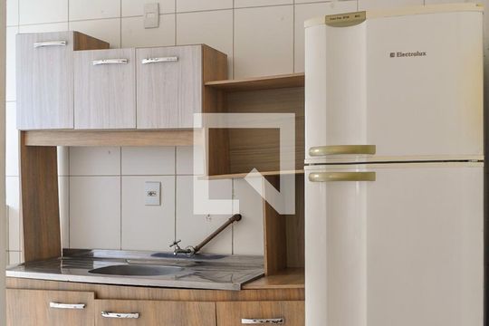 Studio de kitnet/studio para alugar com 1 quarto, 35m² em Menino Deus, Porto Alegre