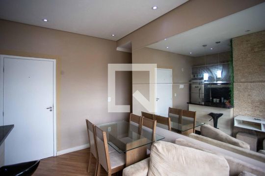 Sala de apartamento à venda com 2 quartos, 44m² em Canhema, Diadema