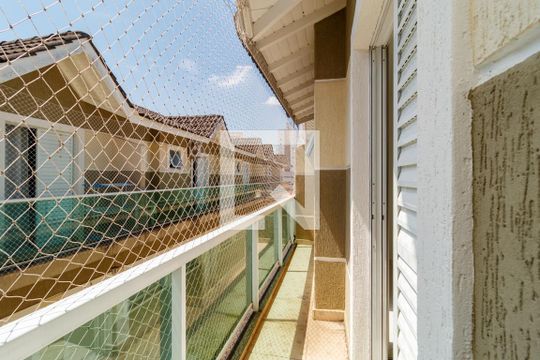 Varanda da Suíte de casa de condomínio para alugar com 3 quartos, 100m² em Vila Mazzei, São Paulo