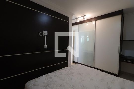 Suíte de apartamento para alugar com 1 quarto, 40m² em Jardim Palma Travassos, Ribeirão Preto