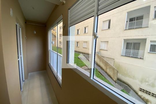 Varanda da Sala de apartamento para alugar com 2 quartos, 59m² em Cemucam, Cotia