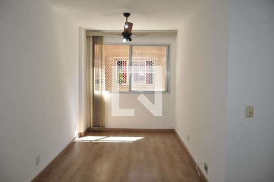 Apartamento à venda com 2 quartos, 58m² em Engenho de Dentro, Rio de Janeiro
