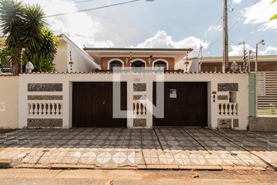 Fachada de casa para alugar com 4 quartos, 150m² em Jardim America, Sorocaba