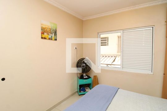 Quarto de casa à venda com 2 quartos, 300m² em Jardim Modelo, São Paulo
