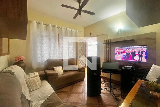 Sala de casa à venda com 3 quartos, 300m² em Vila Industrial (campinas), Campinas
