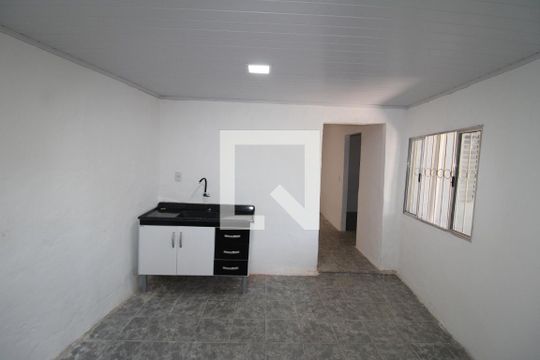 Cozinha de casa para alugar com 1 quarto, 56m² em Limão, São Paulo