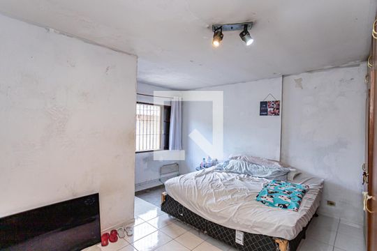 Suite de casa à venda com 3 quartos, 160m² em Vila Diva (zona Norte), São Paulo