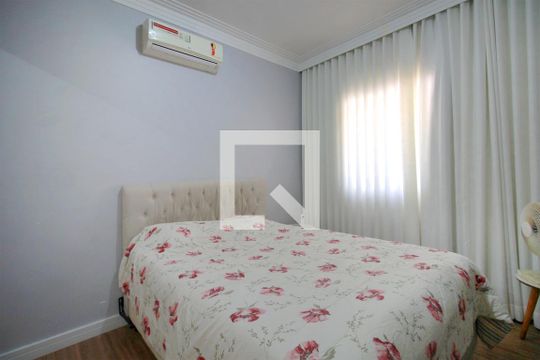 Quarto 1 de casa para alugar com 3 quartos, 80m² em Vera Cruz, Belo Horizonte
