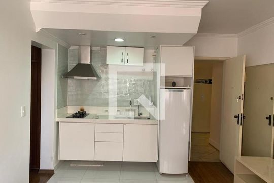 Cozinha de apartamento à venda com 1 quarto, 41m² em Jardim Paulista, São Paulo