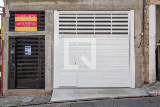 Fachada de kitnet/studio para alugar com 1 quarto, 19m² em Casa Grande, Diadema