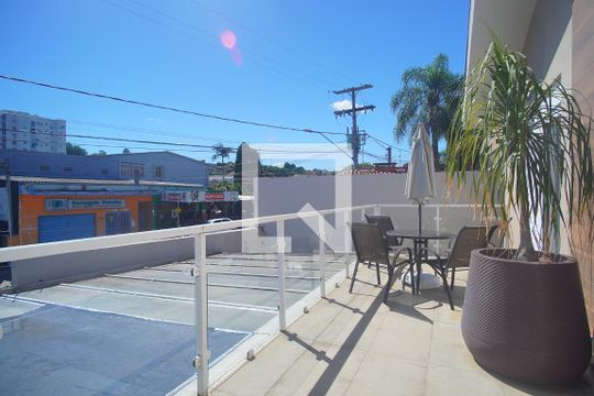 Varanda da Sala de casa à venda com 4 quartos, 212m² em Guarani, Novo Hamburgo