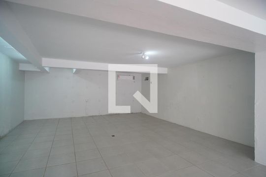 Garagem de casa à venda com 4 quartos, 212m² em Guarani, Novo Hamburgo