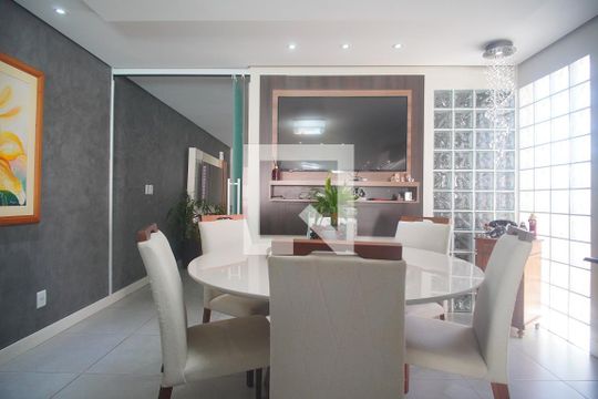 Sala de Jantar de casa à venda com 4 quartos, 212m² em Guarani, Novo Hamburgo