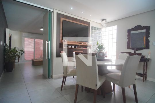 Sala de Jantar de casa à venda com 4 quartos, 212m² em Guarani, Novo Hamburgo