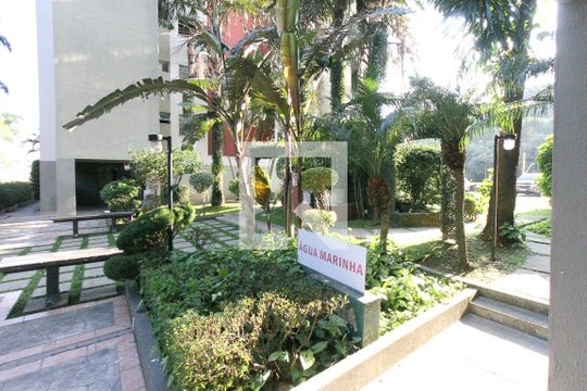 Área comum de apartamento para alugar com 2 quartos, 48m² em Parque Savoy City, São Paulo