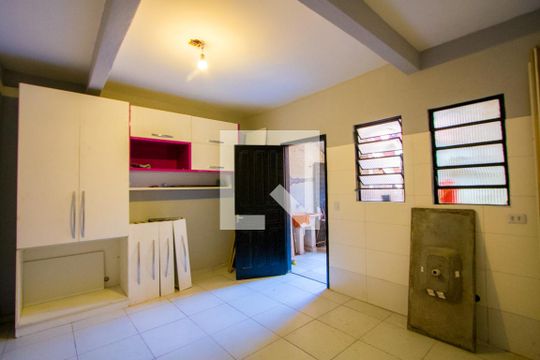 Sala/Cozinha de casa para alugar com 1 quarto, 45m² em Silveira, Santo André