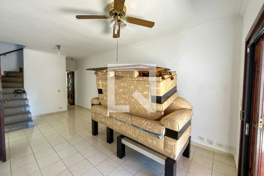 Sala de casa para alugar com 3 quartos, 115m² em Vila Pereira Cerca, São Paulo