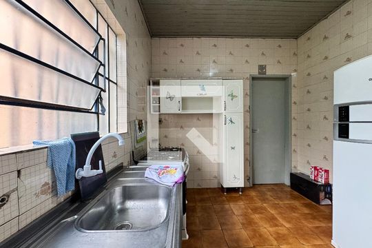 Cozinha de casa à venda com 3 quartos, 240m² em Scharlau, São Leopoldo