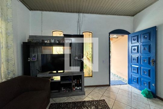 Sala de casa à venda com 3 quartos, 240m² em Scharlau, São Leopoldo