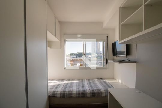 Quarto 2 de apartamento para alugar com 2 quartos, 60m² em Vila Endres, Guarulhos