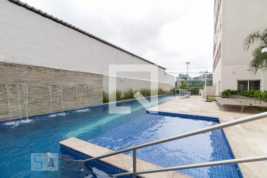 Área Comum - Piscina de apartamento para alugar com 2 quartos, 60m² em Vila Endres, Guarulhos