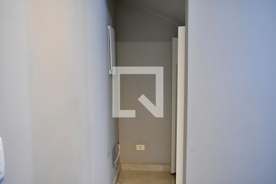 Sala de casa à venda com 3 quartos, 190m² em Mirandópolis, São Paulo