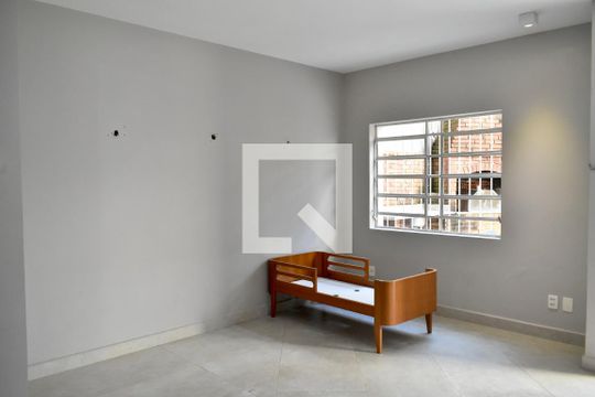 Sala de casa à venda com 3 quartos, 190m² em Mirandópolis, São Paulo
