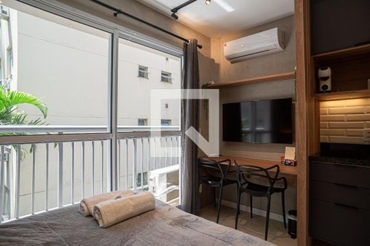 Sala/Quarto de kitnet/studio à venda com 1 quarto, 20m² em Bela Vista, São Paulo