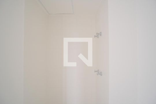 Banheiro de kitnet/studio para alugar com 1 quarto, 26m² em Vila Matilde, São Paulo