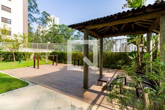 Área comum de apartamento para alugar com 1 quarto, 38m² em Vila Andrade, São Paulo