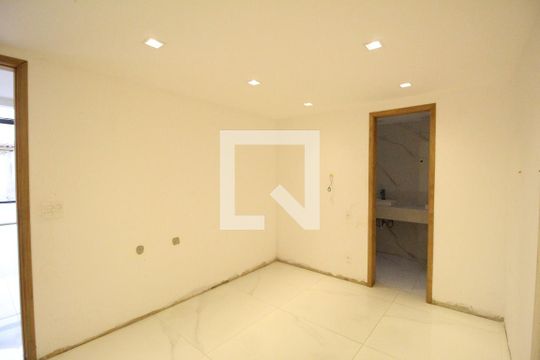 Suíte 1 de casa de condomínio à venda com 5 quartos, 201m² em Taquara, Rio de Janeiro